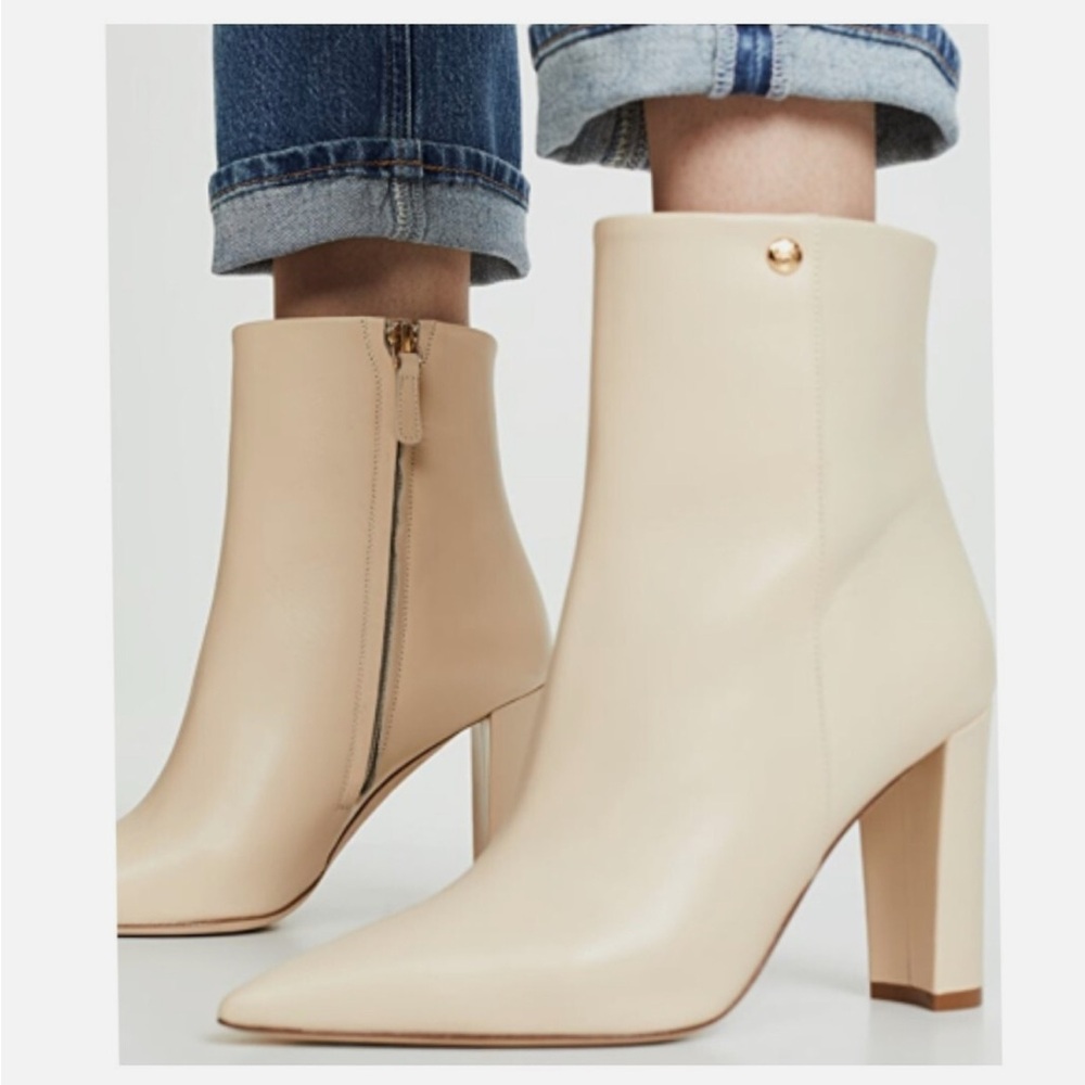 Tory Burch
Women's Penelope Pointed Toe Leather High-Heel Booties